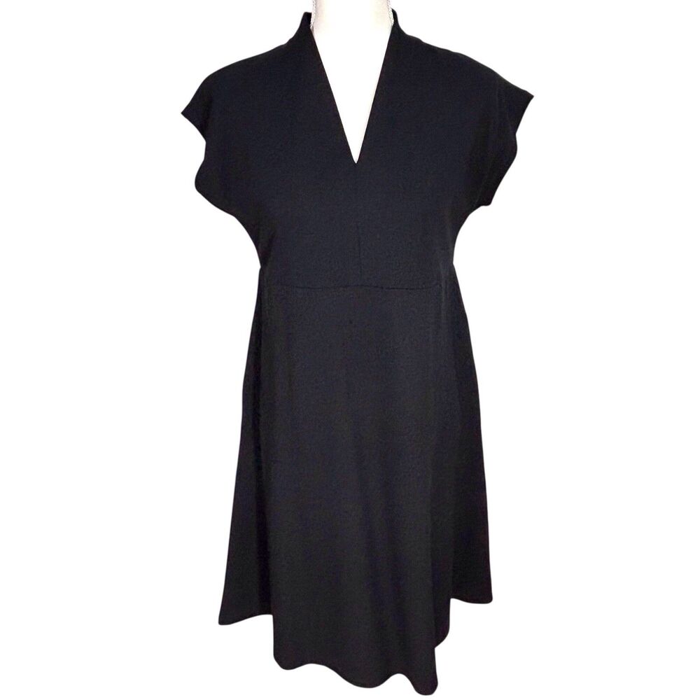 NEW J Jill Fit & Flare Dress Women's XS Petite Black V-Neck Cap Sleeve Pockets
